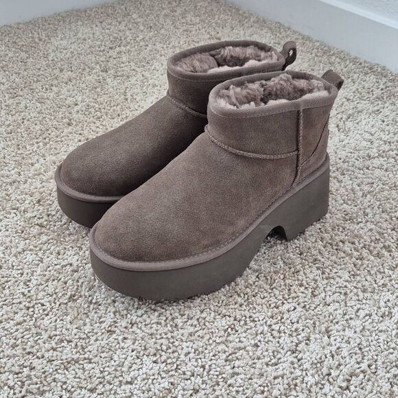 UGG CLASSIC ULTRA MINI HEIGHTS HICKORY PLATFORM BOOTS SIZE 9 - Picture 1 of 7